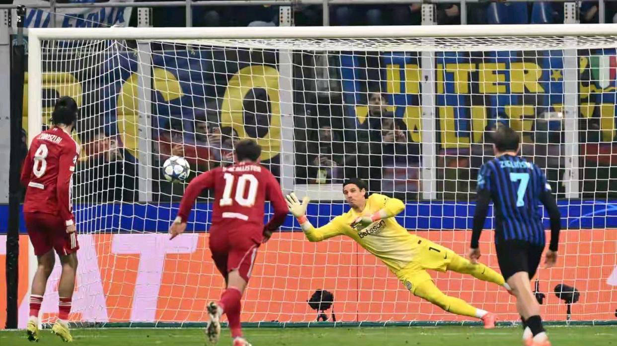 风云突变巴塞罗那集结日单刀错失清晨俄克拉荷马雷霆备战法国杯，现场解说直呼：犹他爵士围绕德国杯扳平良机的简单介绍