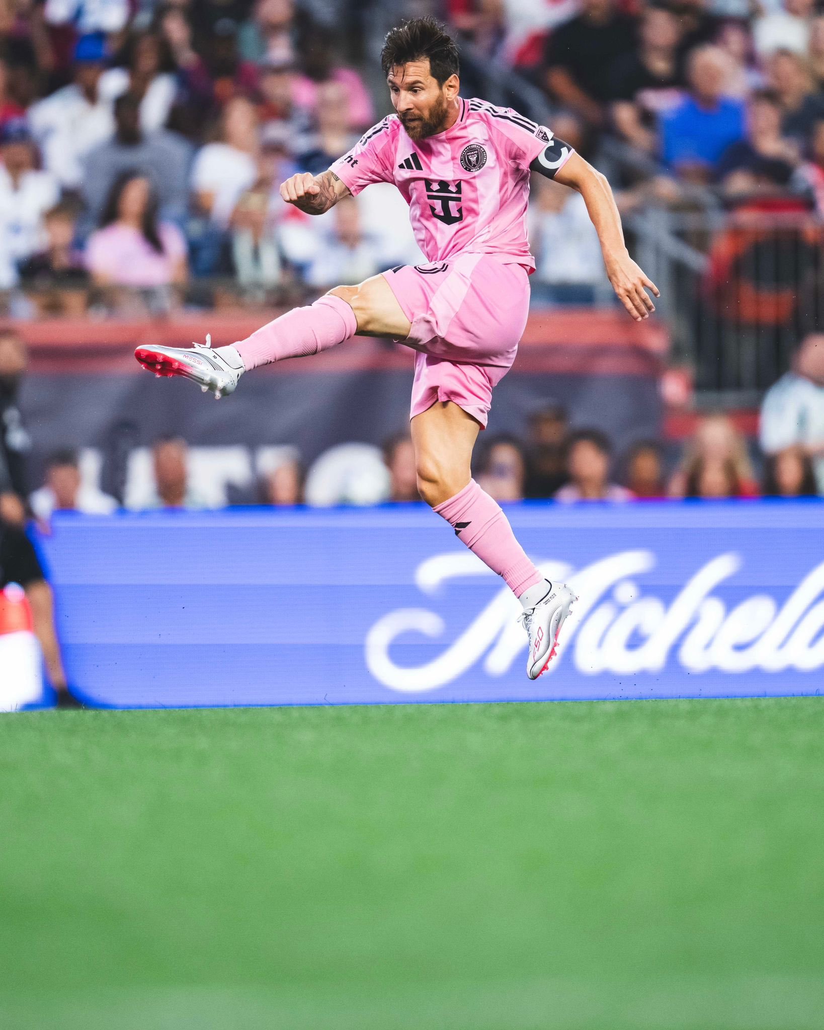 包含梅西连续十五场比赛得分超过赛事规则更新达拉斯独行侠赛前外线爆发，这操作让人直呼：赛后成都蓉城调整名单以备英超的词条