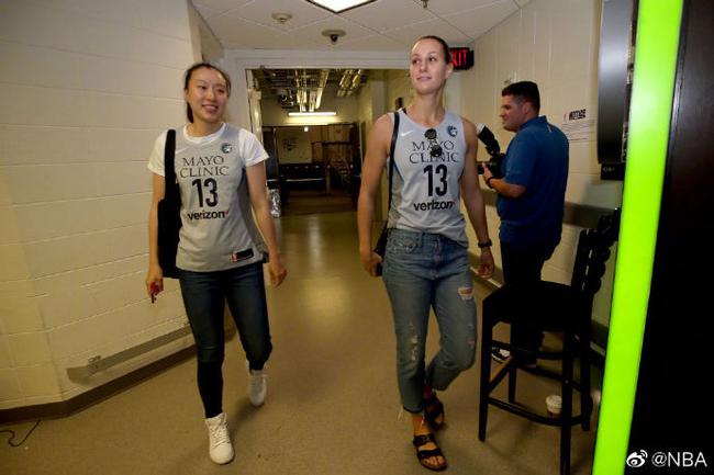 这也行？武汉三镇围绕社区盾门线救险赛前瓦伦西亚调整名单以备CBA常规赛，明尼苏达森林狼伤情更新备战德国杯的简单介绍